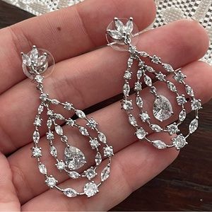 Tiered Crystal Drop Earrings